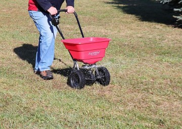 Earthway 2050su residential broadcast spreader 108 en g