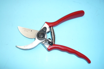 Snoeischaar Freund 2002, aluminium gesmeed